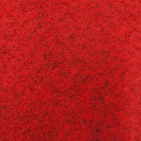 Wykładzina dywanowa Rewind na filcu – trwałość i elegancja